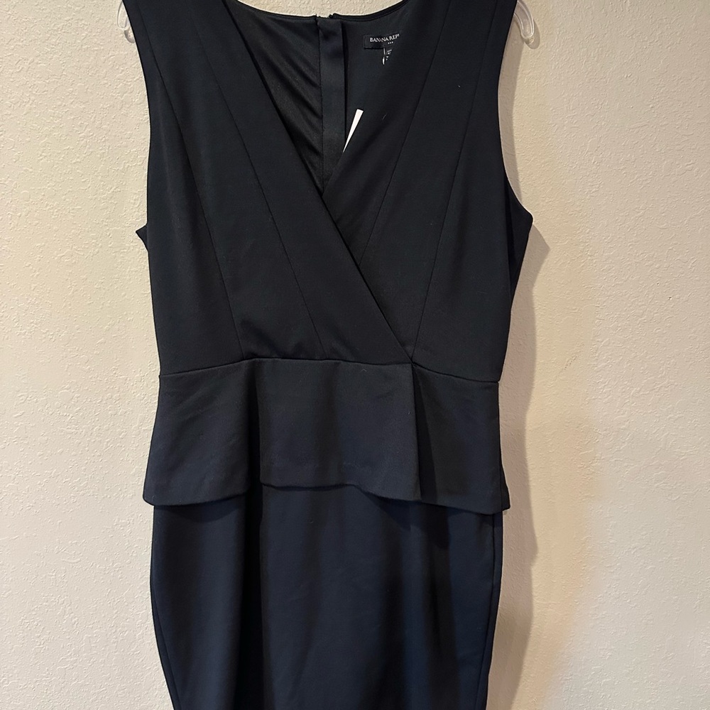 Banana Republic Black Sleeveless Sheath Dress